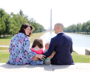 Family Photo Session at The Lincoln Memorial, Maisi Julian Photography