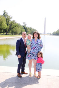 Family Photo Session at The Lincoln Memorial, Maisi Julian Photography