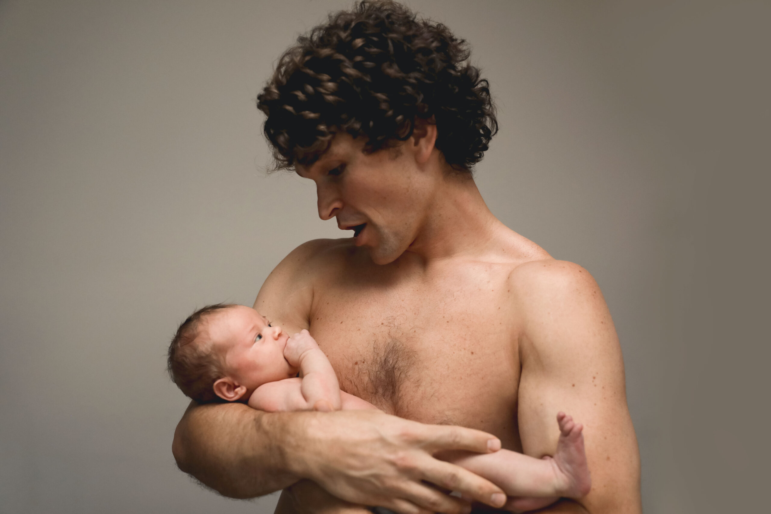 Newborn photo session with dog