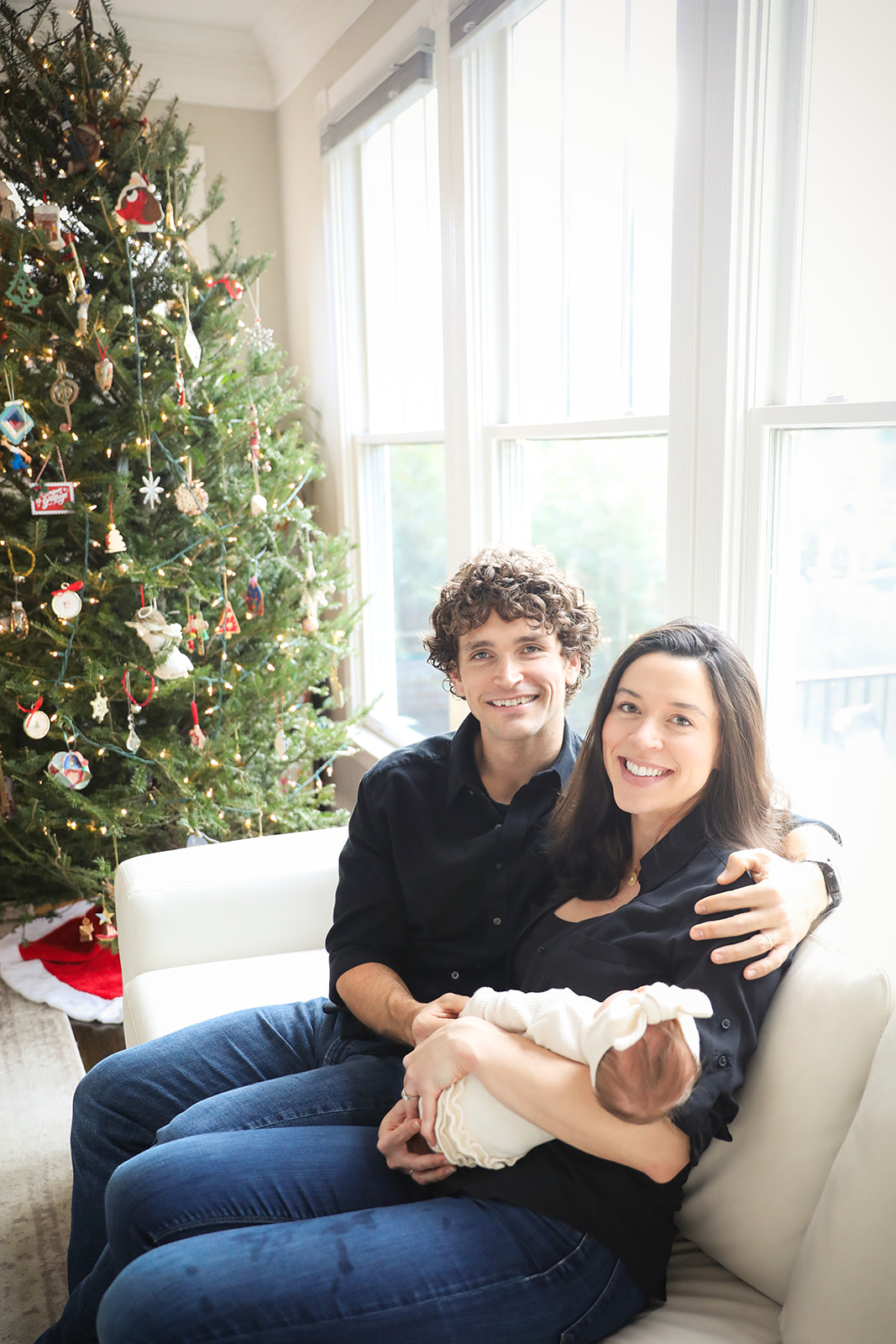 Newborn Photo Session for a December Baby (Alexandria, VA), Maisi Julian Photography